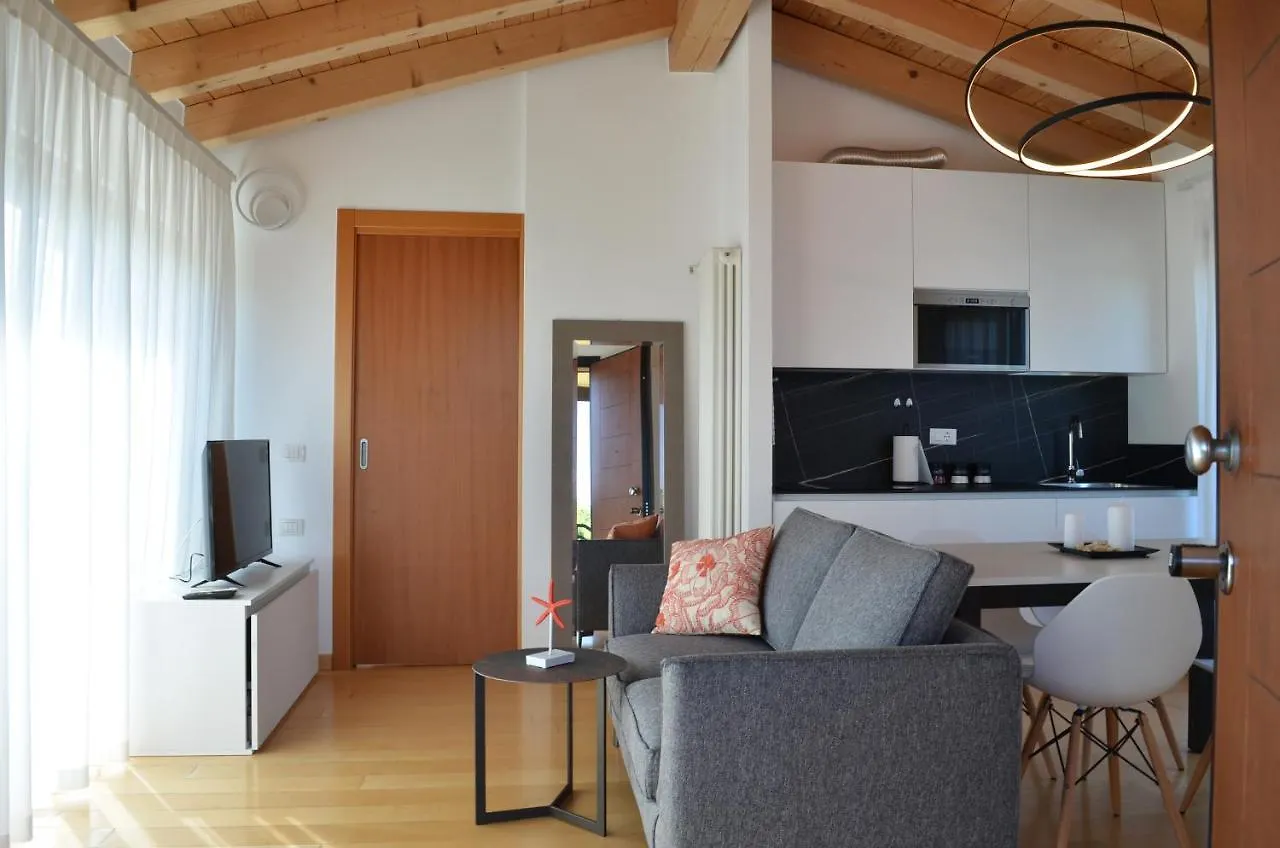 Golf Jesolo Village ➔ Attico Con Piscina location